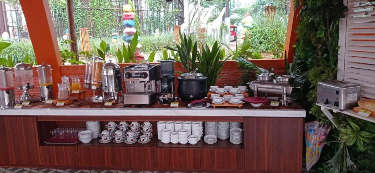Dusun Semilir Hotel And Resort Semarang Extérieur photo
